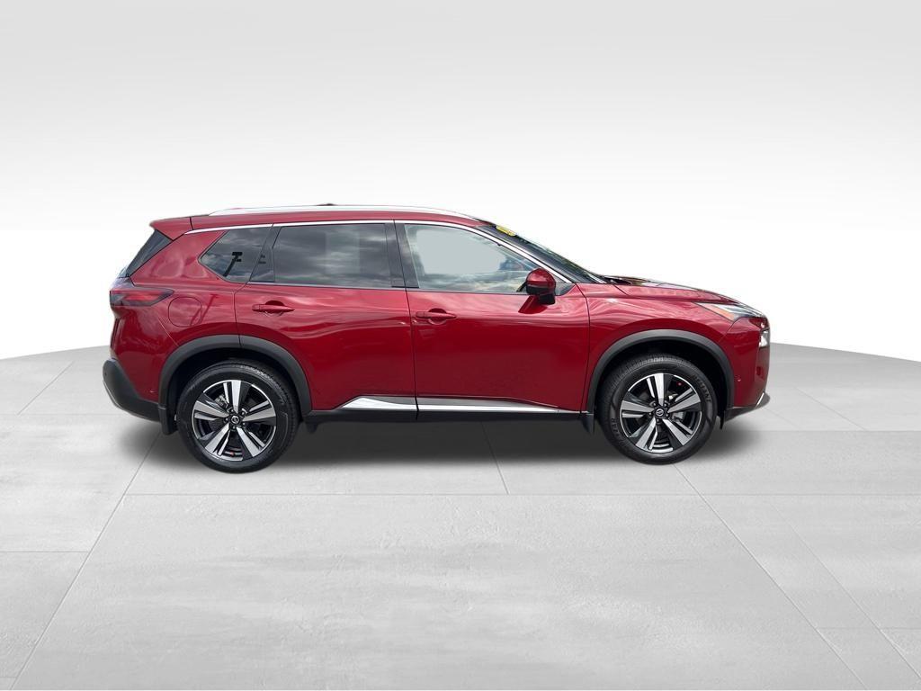 used 2021 Nissan Rogue car, priced at $26,881