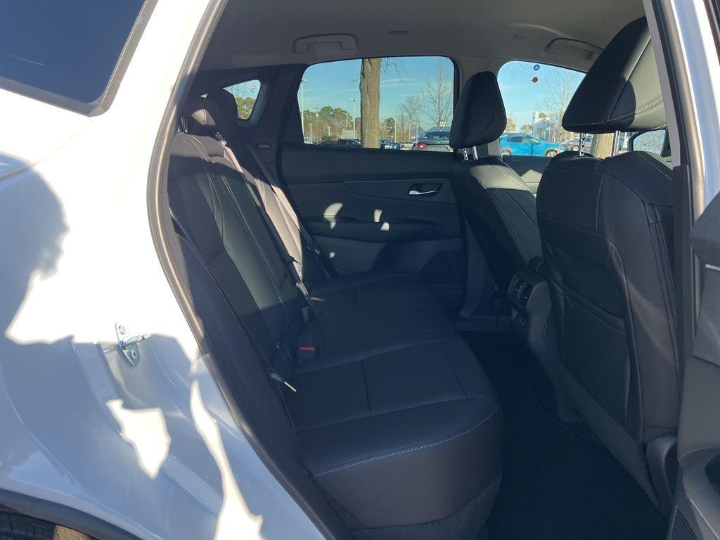 new 2025 Nissan Murano car, priced at $35,750