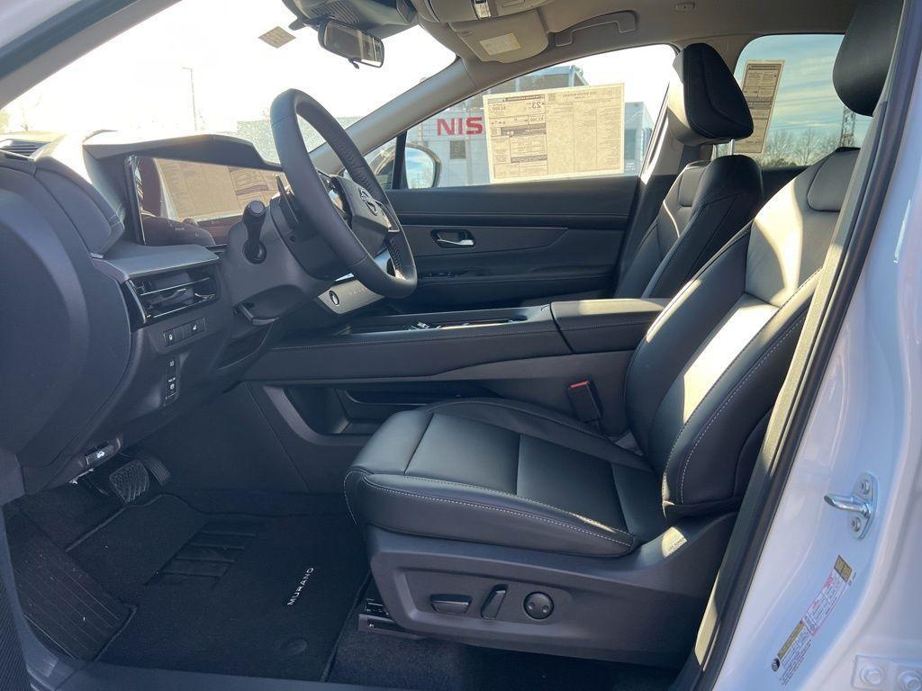 new 2025 Nissan Murano car, priced at $41,405
