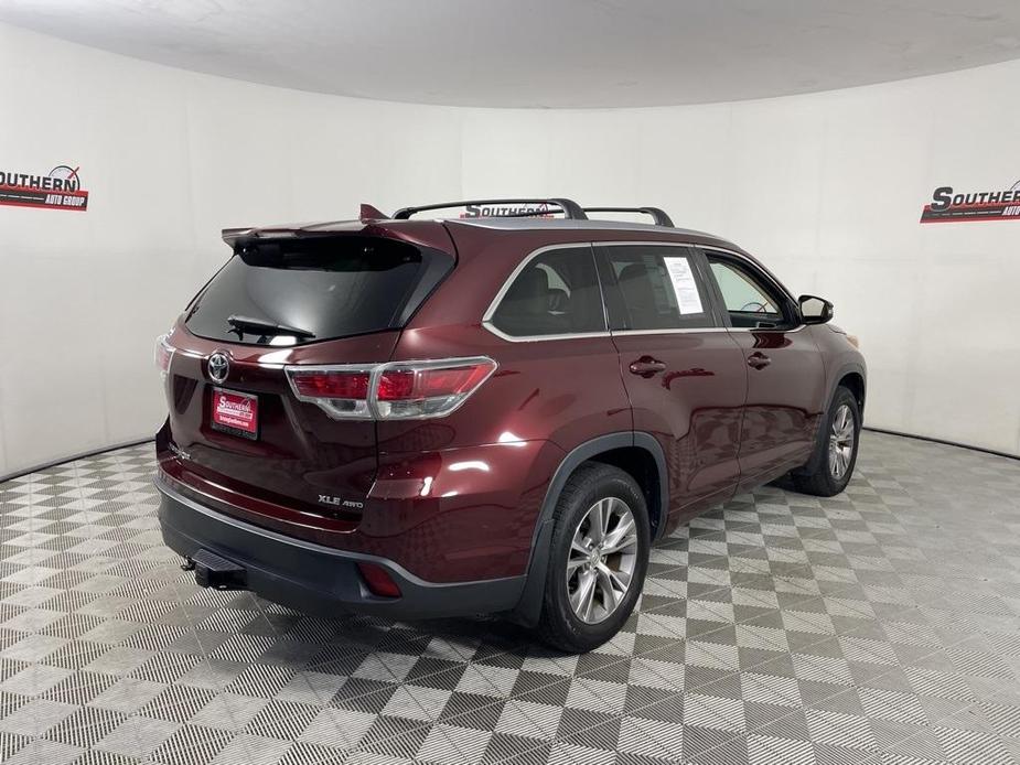 used 2015 Toyota Highlander car, priced at $22,563