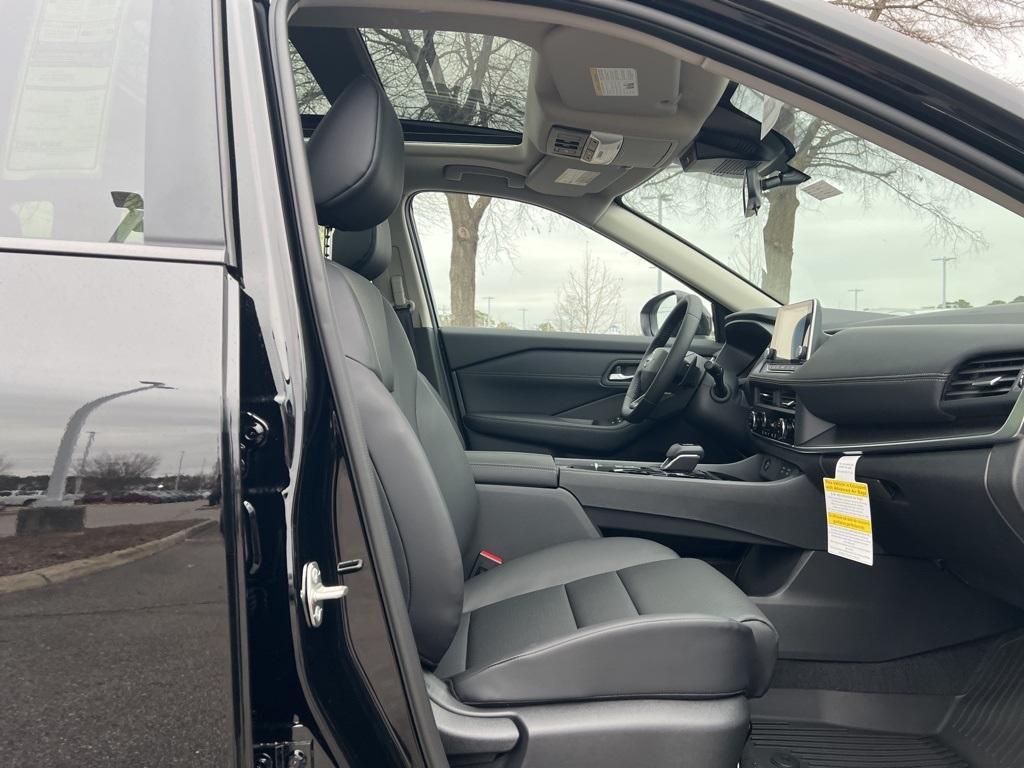 new 2025 Nissan Rogue car, priced at $34,502
