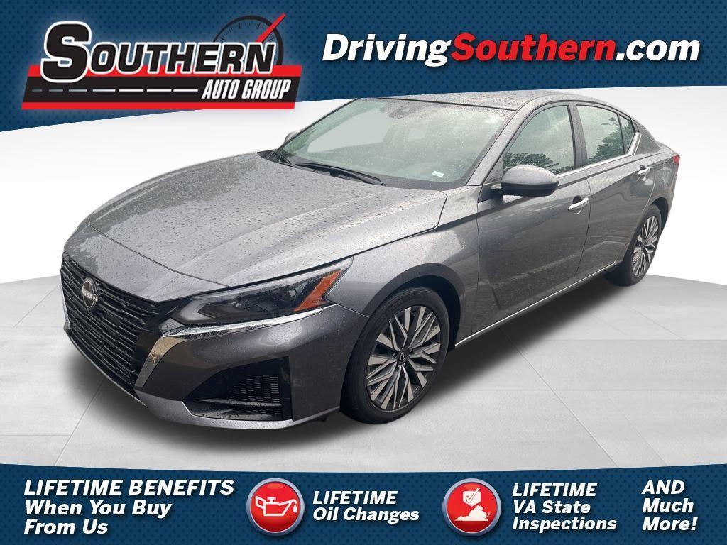 used 2023 Nissan Altima car, priced at $20,000