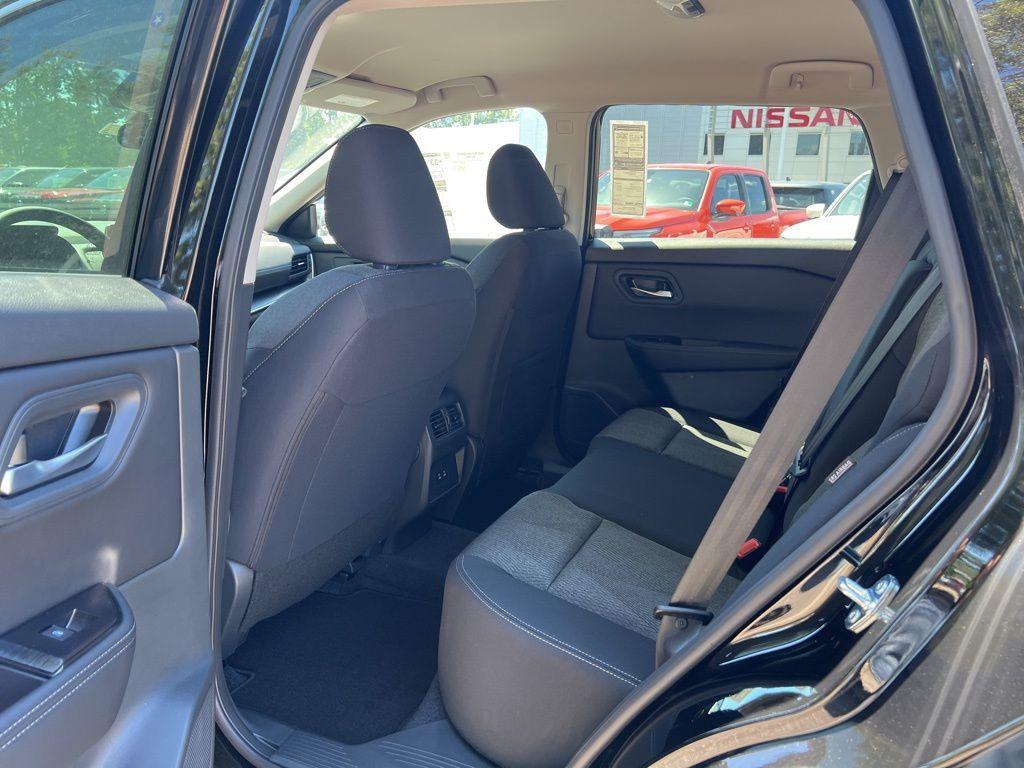 new 2025 Nissan Rogue car, priced at $31,895