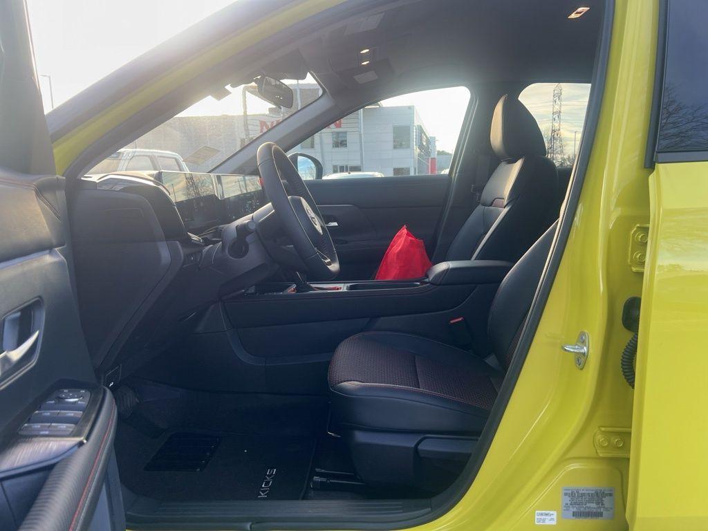 new 2025 Nissan Kicks car, priced at $30,586