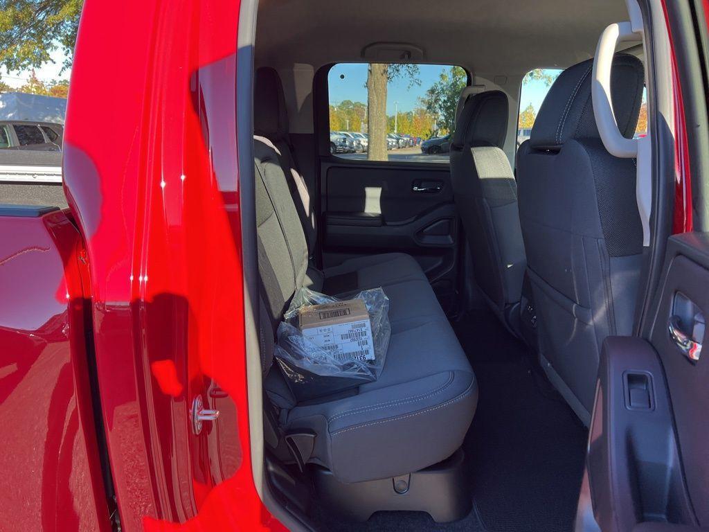 new 2025 Nissan Frontier car, priced at $39,985