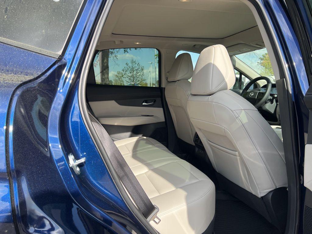 new 2025 Nissan Murano car, priced at $47,837