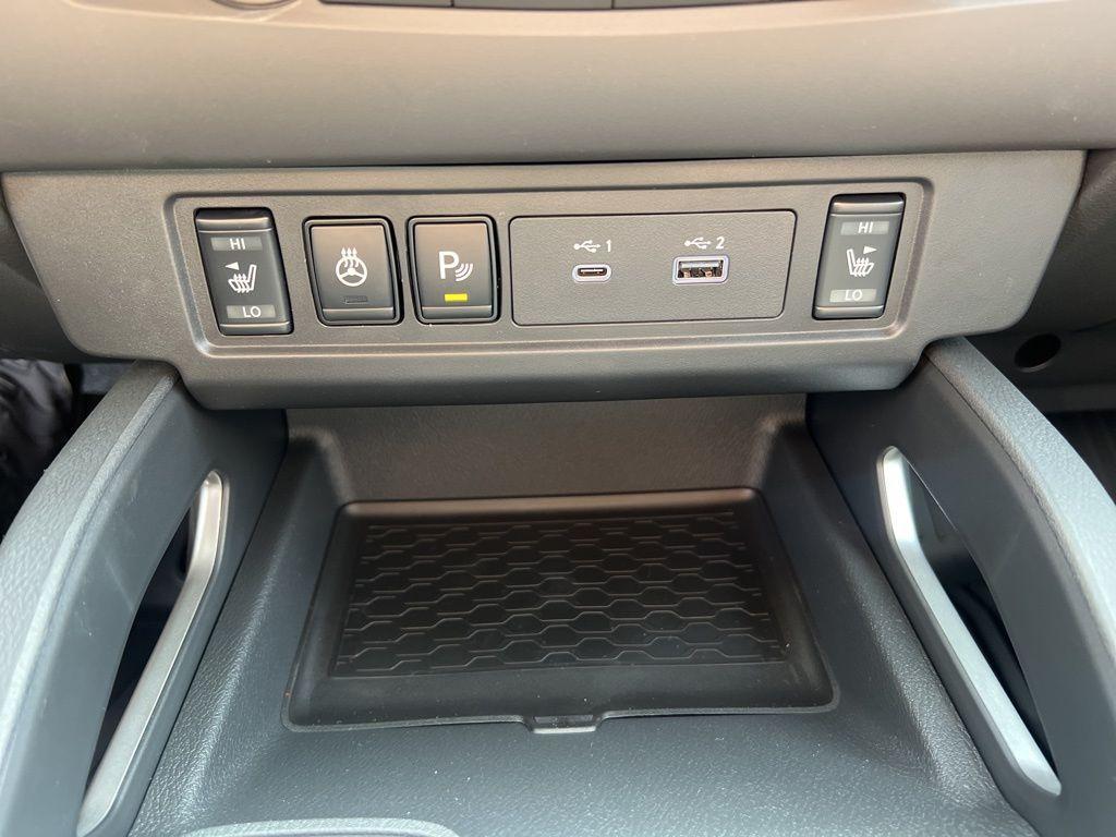 new 2025 Nissan Frontier car, priced at $34,119