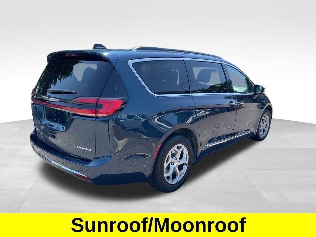 used 2023 Chrysler Pacifica car, priced at $27,000