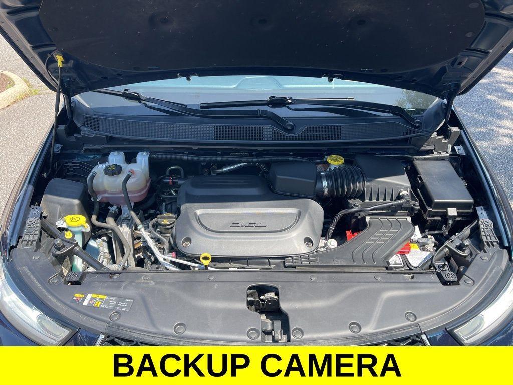 used 2023 Chrysler Pacifica car, priced at $27,000