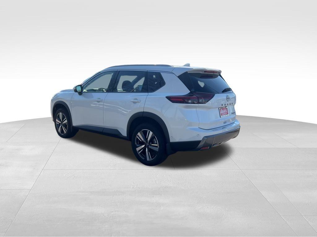 new 2025 Nissan Rogue car, priced at $38,069