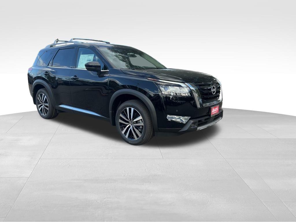 new 2025 Nissan Pathfinder car, priced at $42,905
