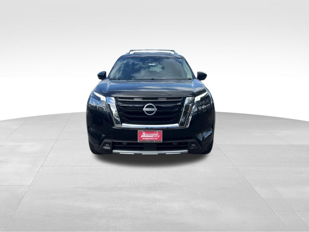new 2025 Nissan Pathfinder car, priced at $42,905