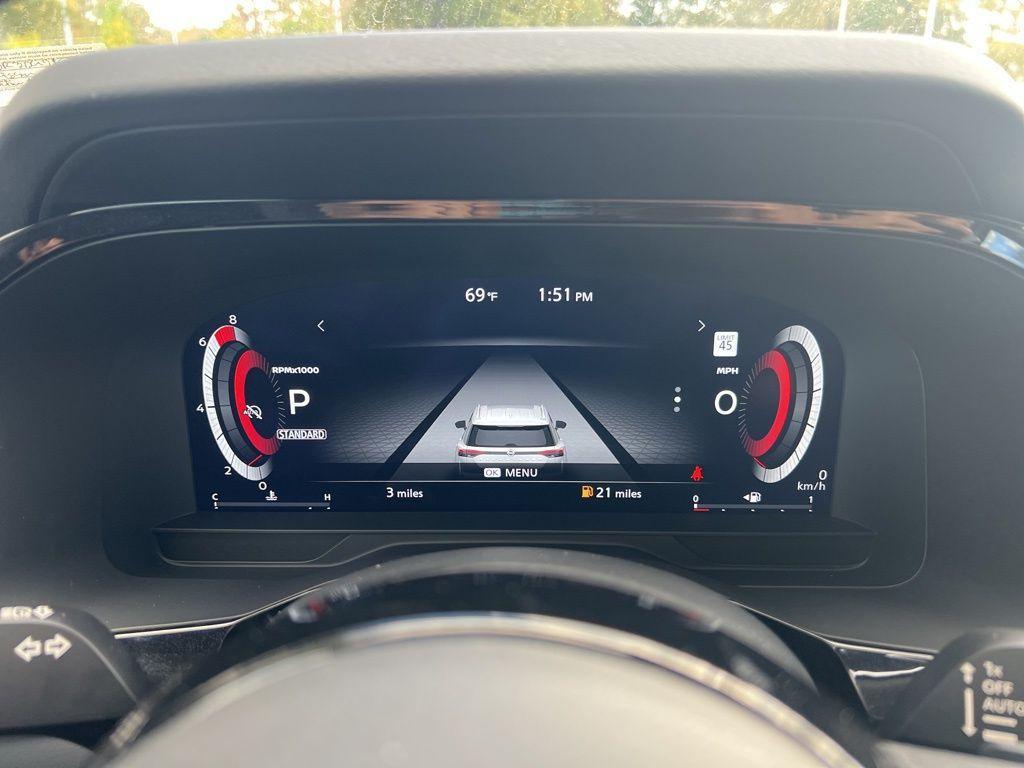 new 2025 Nissan Pathfinder car, priced at $46,560