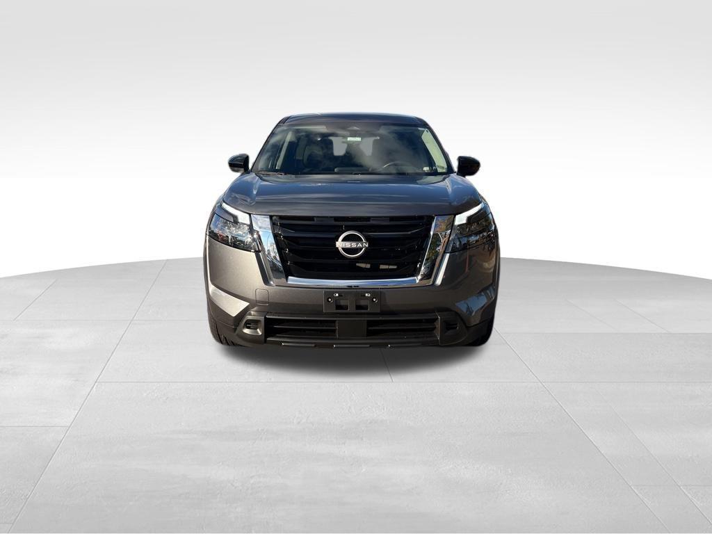 new 2025 Nissan Pathfinder car, priced at $29,335