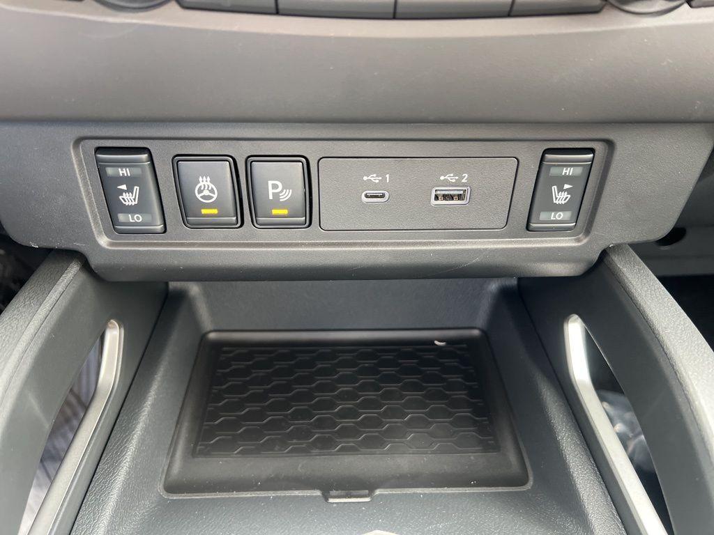 new 2025 Nissan Frontier car, priced at $42,554