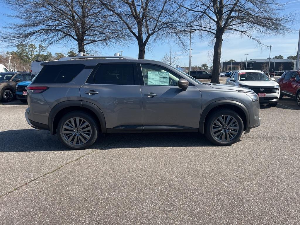 new 2025 Nissan Pathfinder car, priced at $47,100