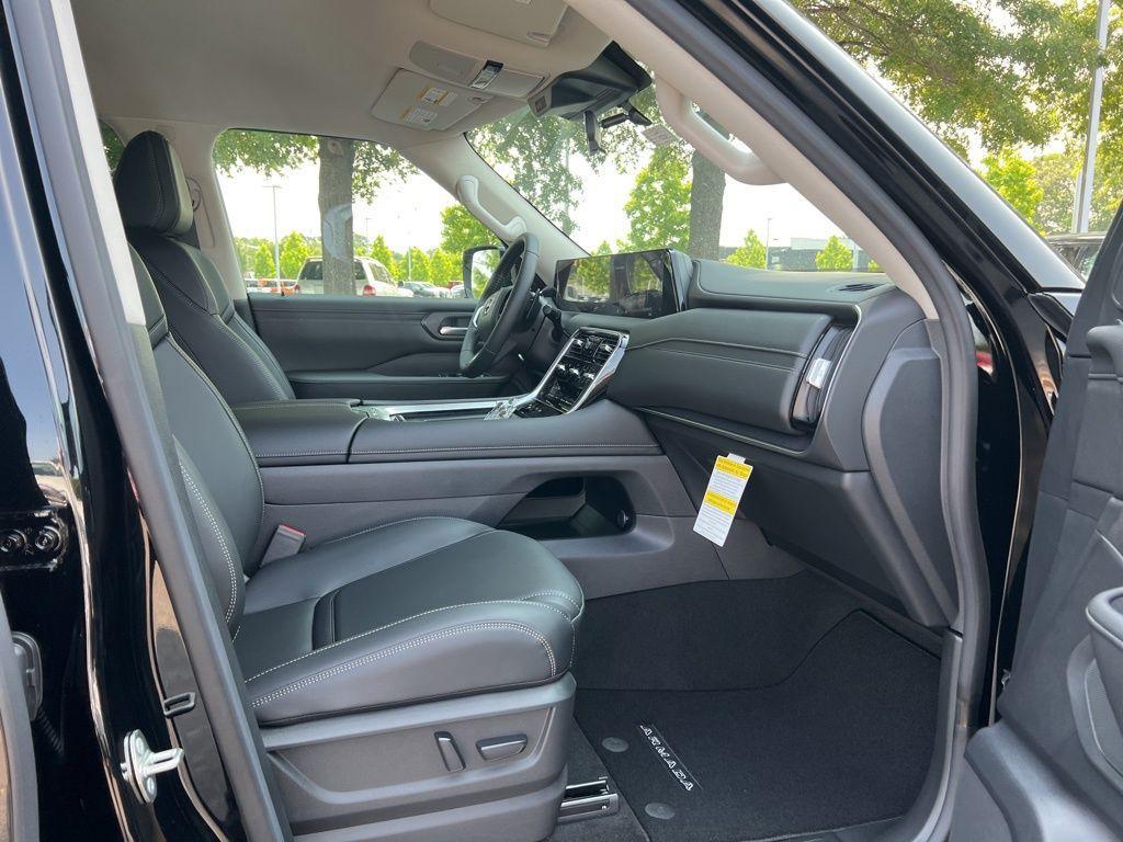 new 2025 Nissan Armada car, priced at $60,087