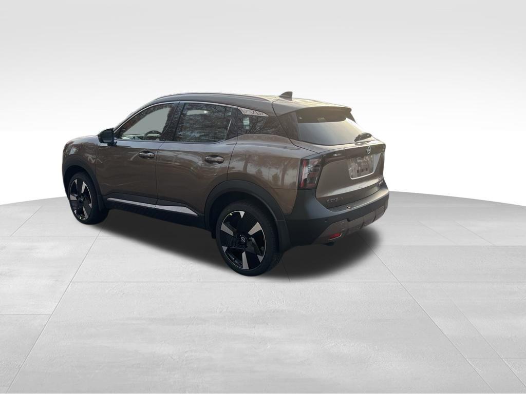 new 2025 Nissan Kicks car, priced at $29,289