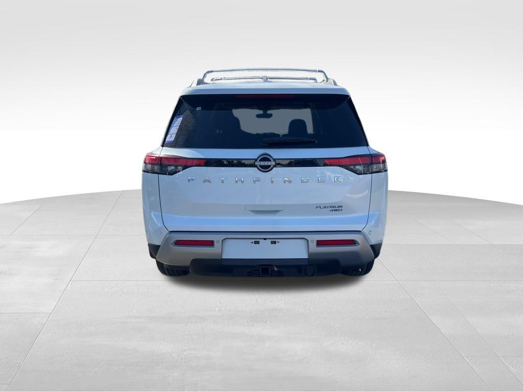 new 2025 Nissan Pathfinder car, priced at $45,128