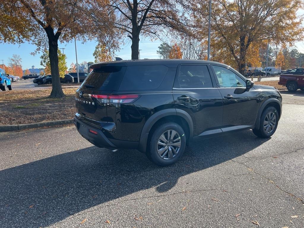 new 2025 Nissan Pathfinder car, priced at $37,510