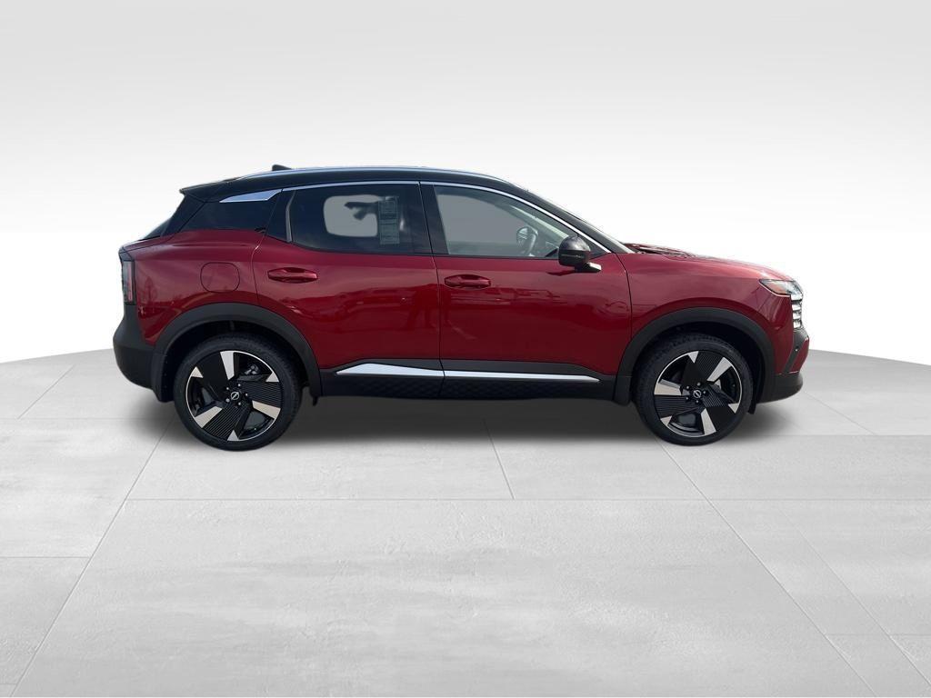 new 2025 Nissan Kicks car, priced at $30,454