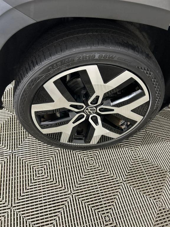 used 2022 Volkswagen Taos car, priced at $20,555