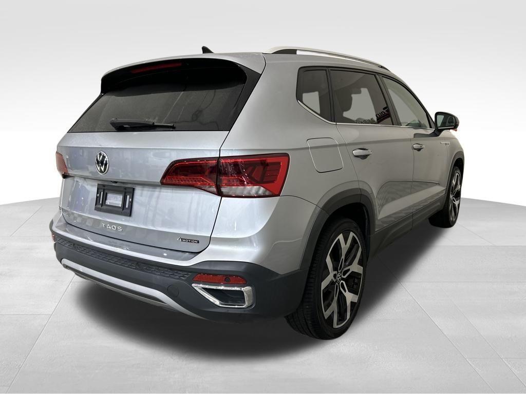used 2022 Volkswagen Taos car, priced at $20,555