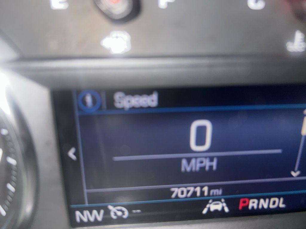 used 2023 Chevrolet Equinox car, priced at $21,204