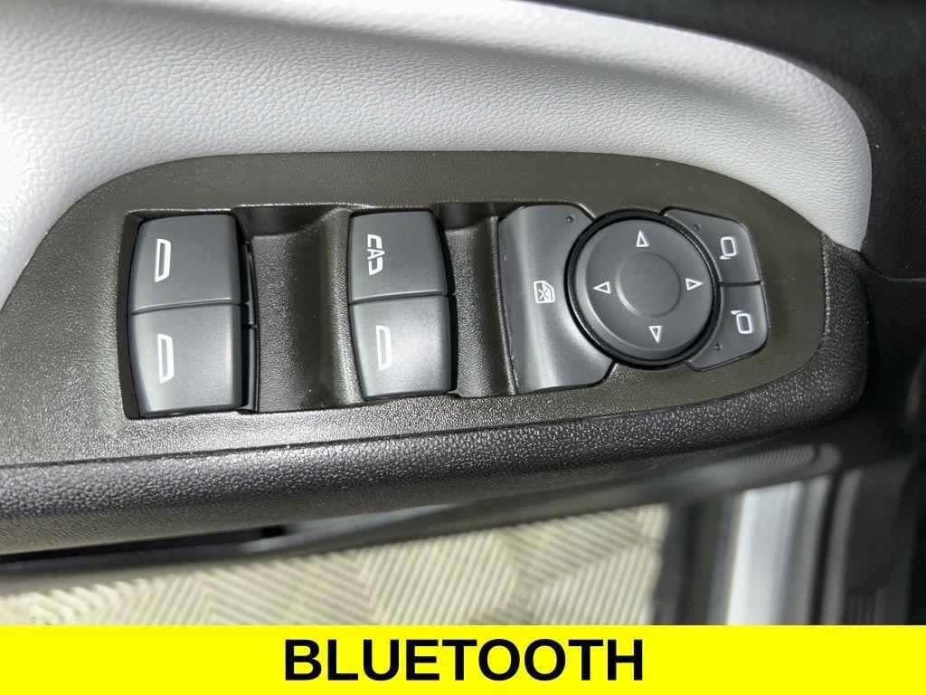 used 2023 Chevrolet Equinox car, priced at $19,500