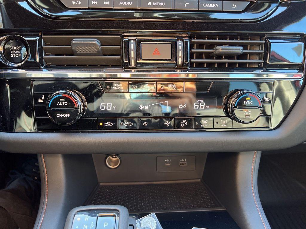 new 2025 Nissan Pathfinder car, priced at $41,836