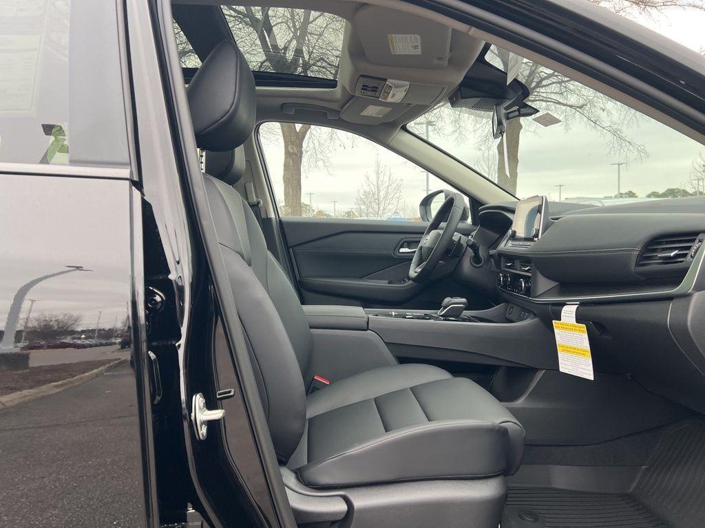 new 2025 Nissan Rogue car, priced at $32,982