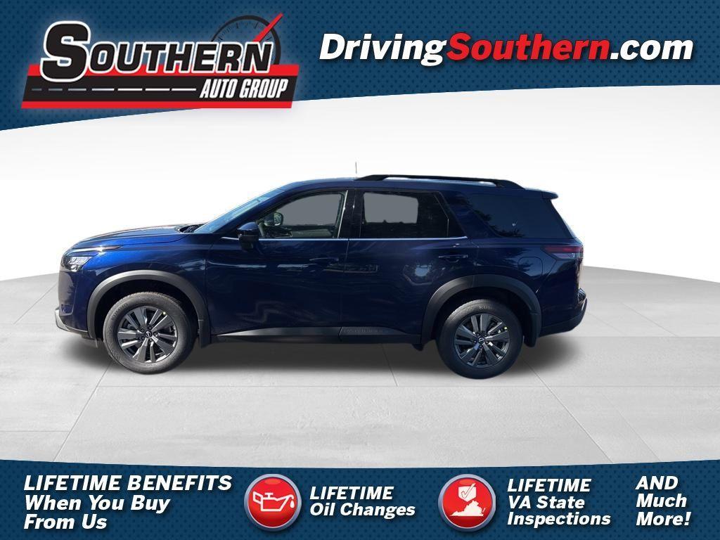 new 2025 Nissan Pathfinder car, priced at $38,925