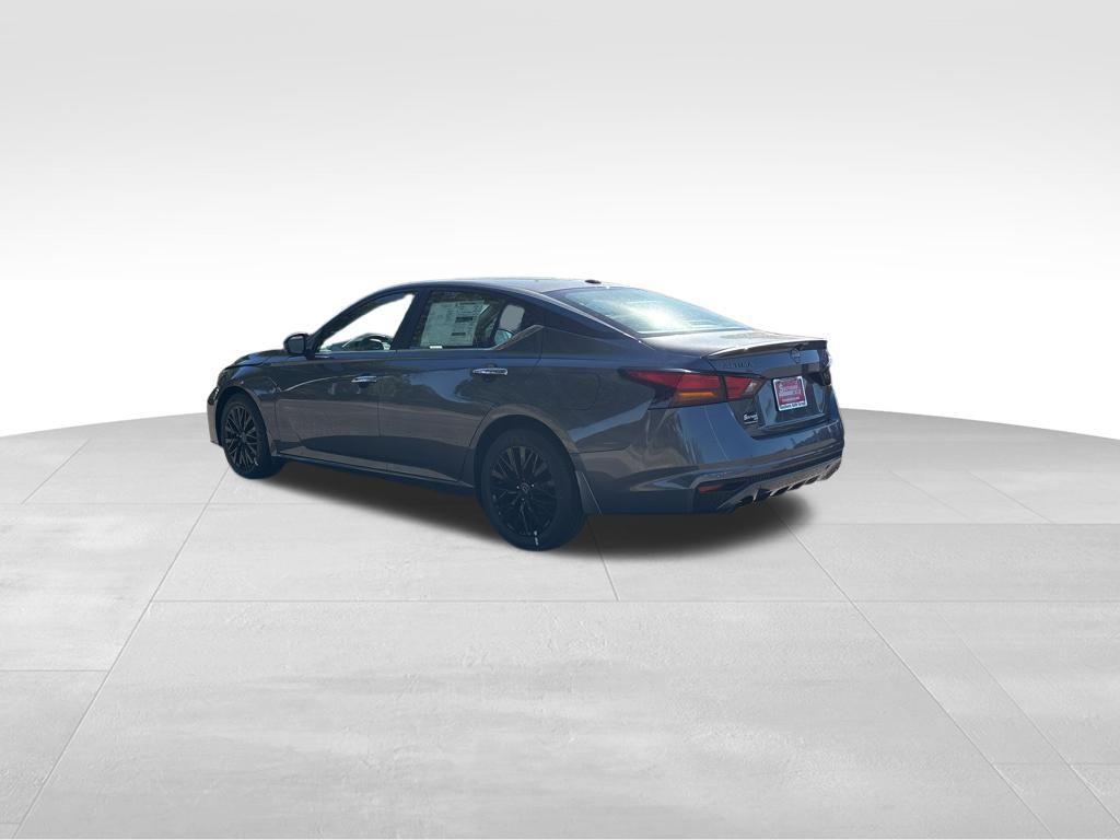 new 2025 Nissan Altima car, priced at $27,041