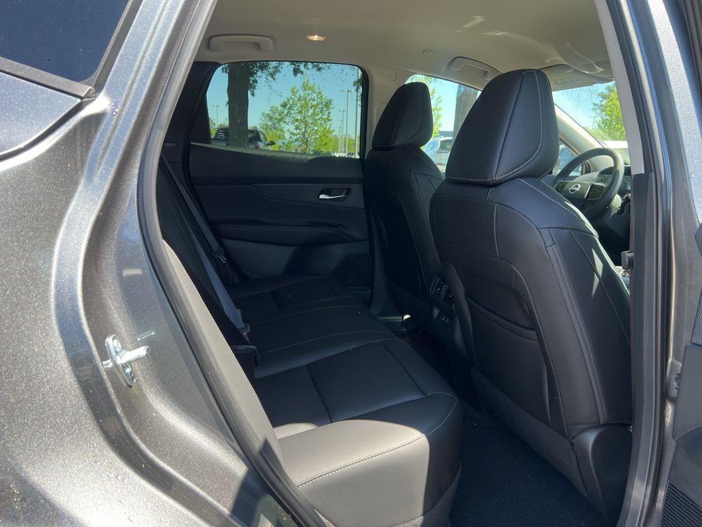 new 2025 Nissan Murano car, priced at $41,023