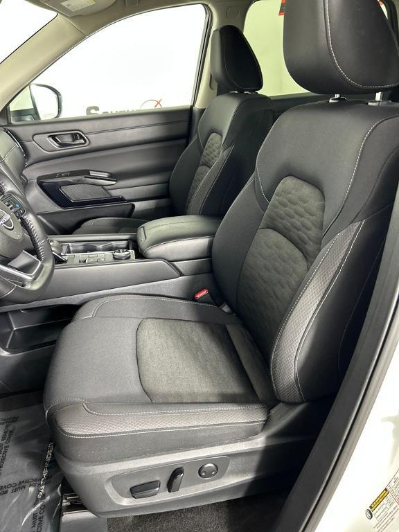 used 2025 Nissan Pathfinder car, priced at $32,584