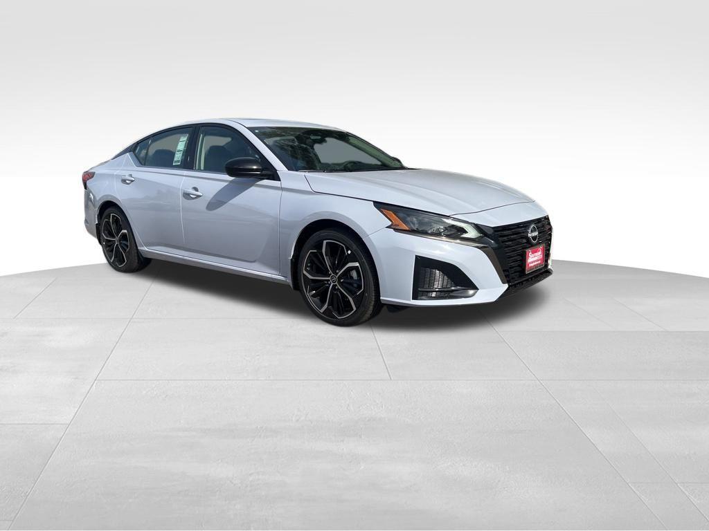 new 2025 Nissan Altima car, priced at $32,980