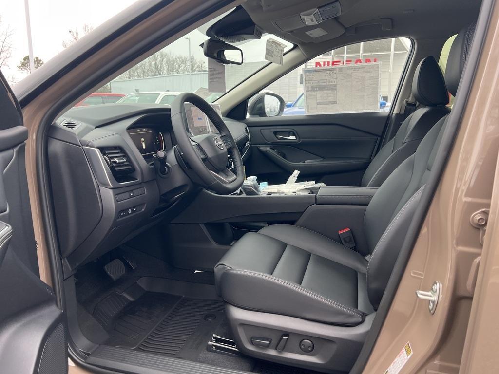 new 2025 Nissan Rogue car, priced at $36,798