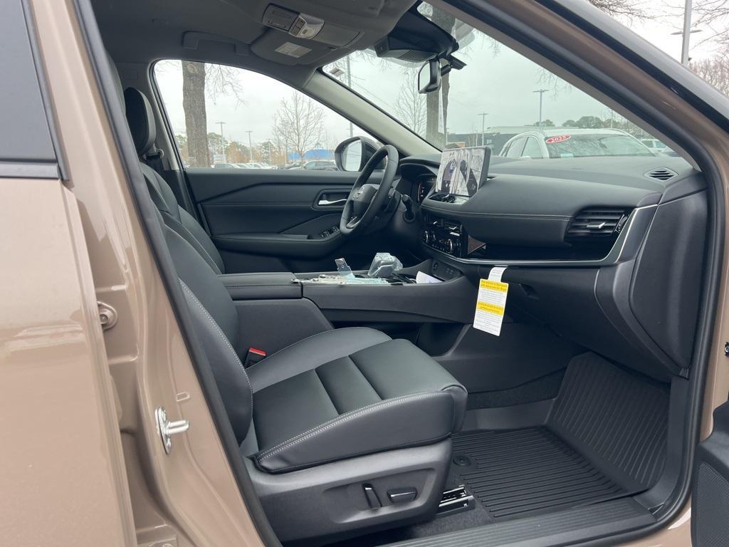 new 2025 Nissan Rogue car, priced at $36,798