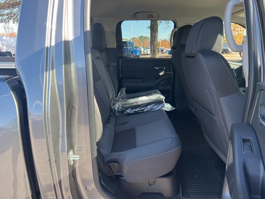 new 2025 Nissan Frontier car, priced at $39,555