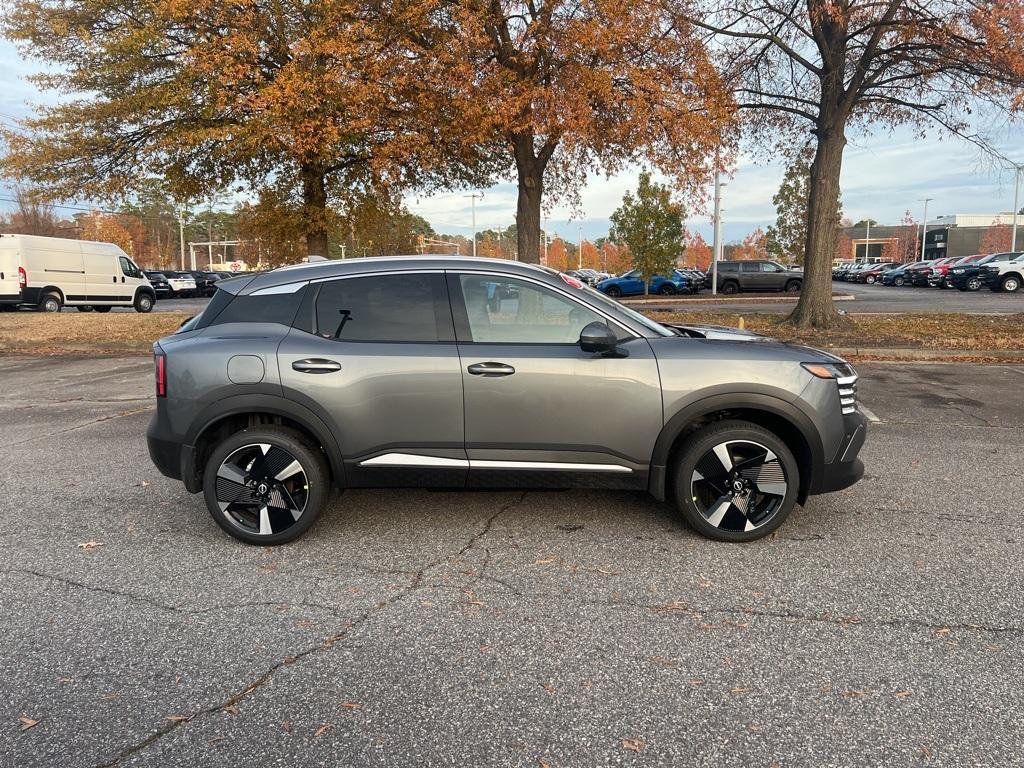 new 2025 Nissan Kicks car, priced at $28,075