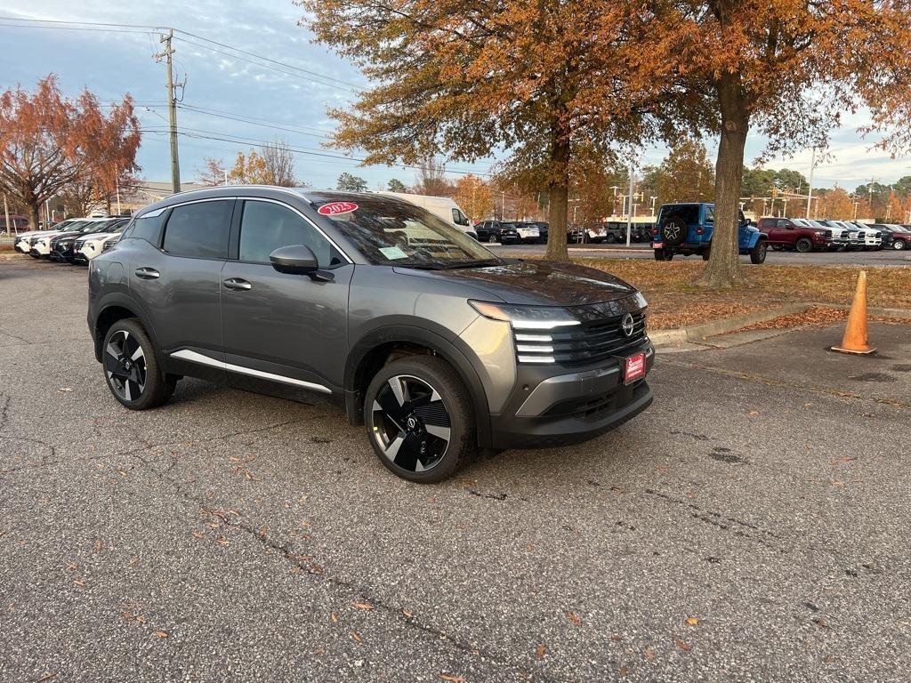 new 2025 Nissan Kicks car, priced at $28,075