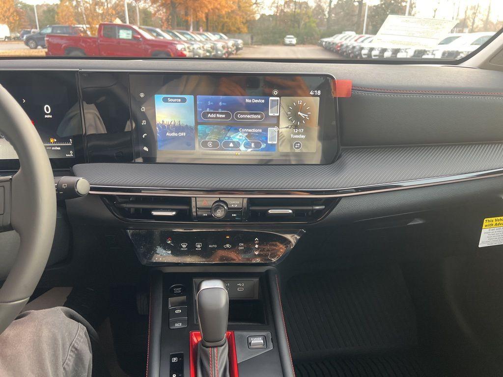 new 2025 Nissan Kicks car, priced at $26,226