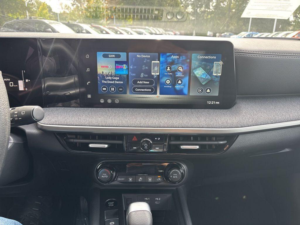 new 2026 Nissan Kicks car, priced at $23,777