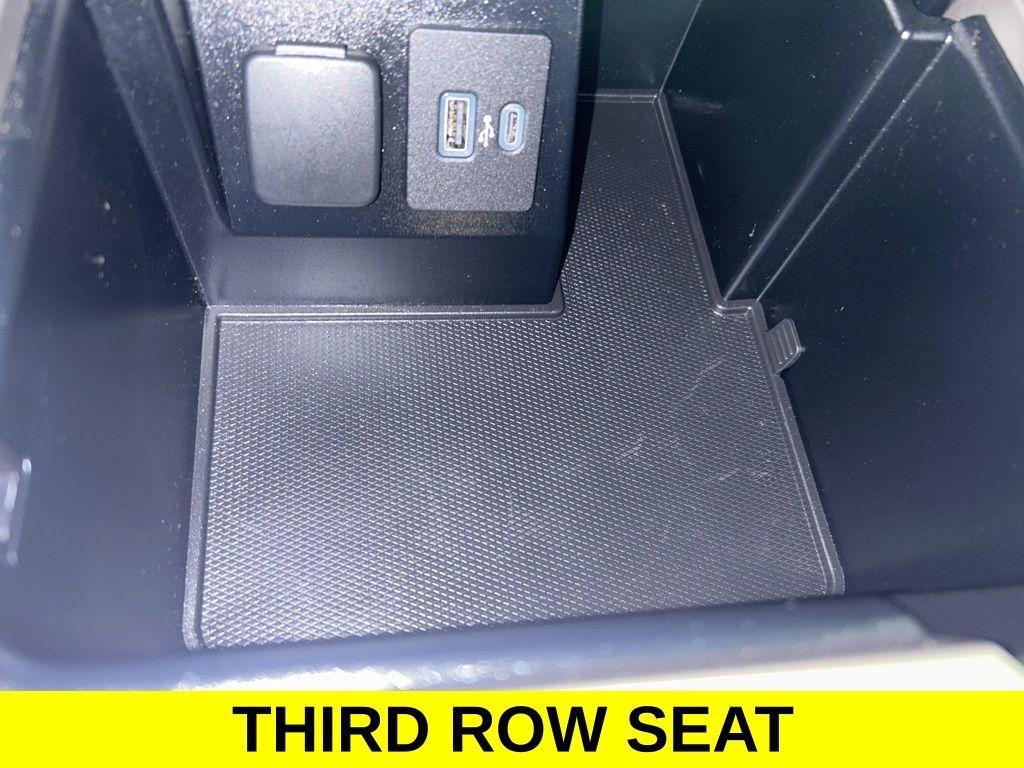 used 2020 Ford Explorer car, priced at $24,900