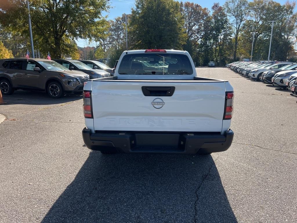 new 2025 Nissan Frontier car, priced at $31,554