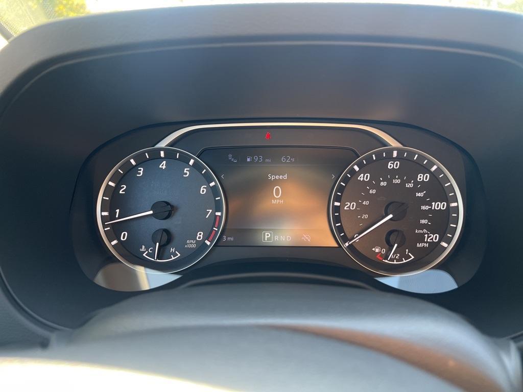 new 2025 Nissan Frontier car, priced at $31,554