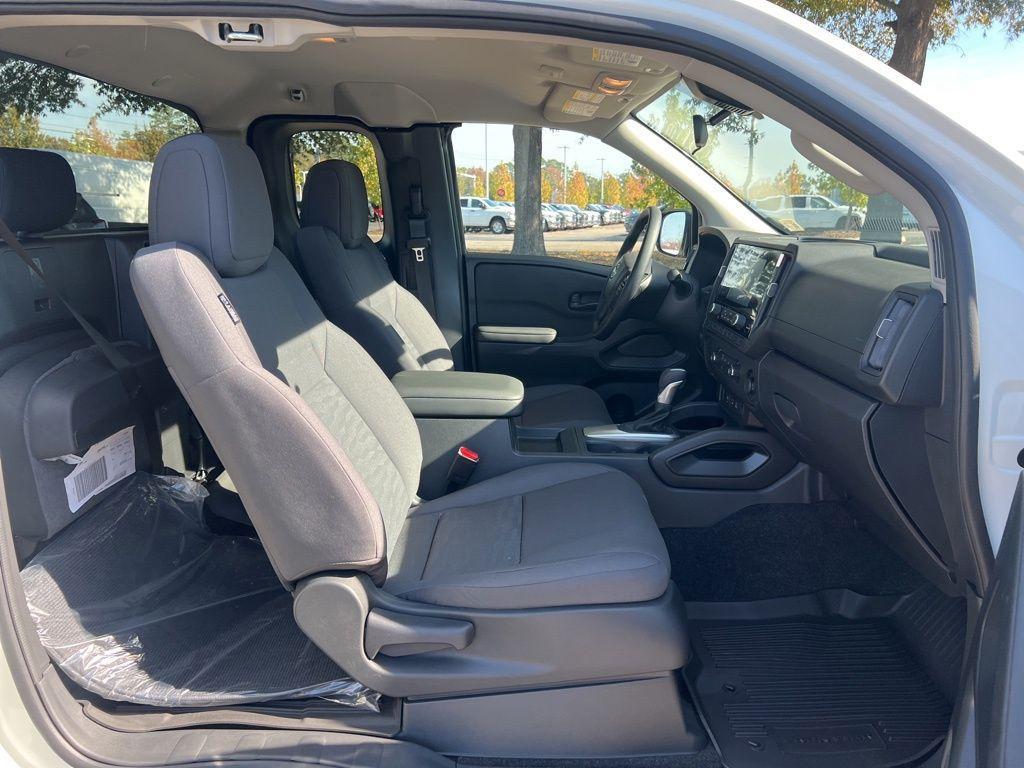 new 2025 Nissan Frontier car, priced at $30,326