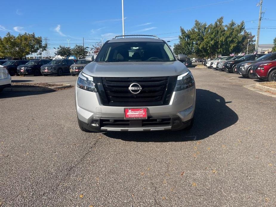 new 2024 Nissan Pathfinder car, priced at $49,770