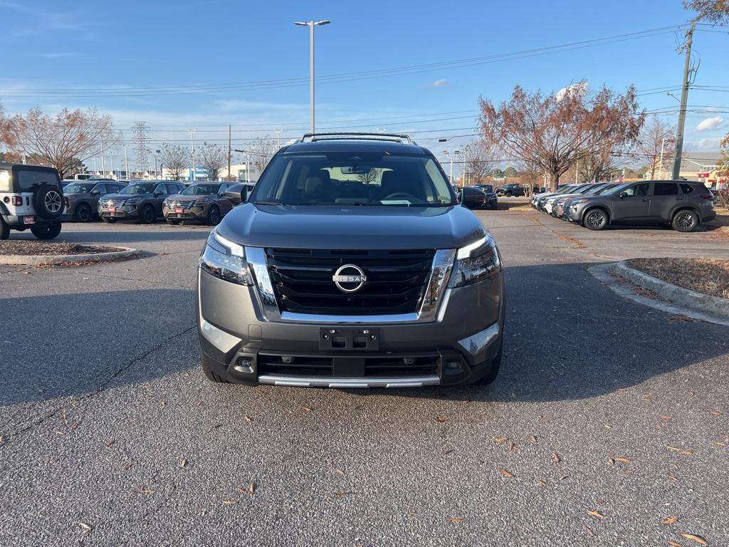 new 2025 Nissan Pathfinder car, priced at $50,950