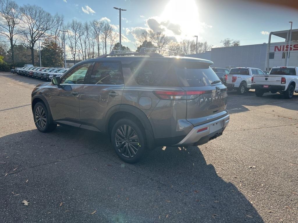 new 2025 Nissan Pathfinder car, priced at $50,950